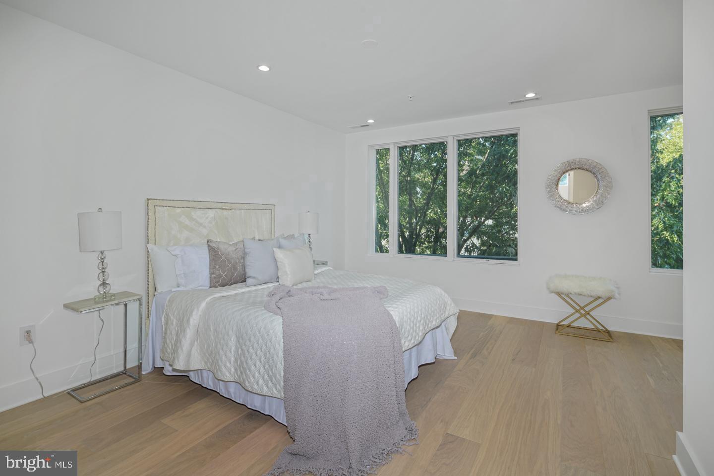 OLD CITY - Residential