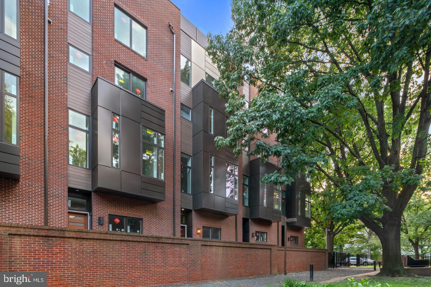 OLD CITY - Residential