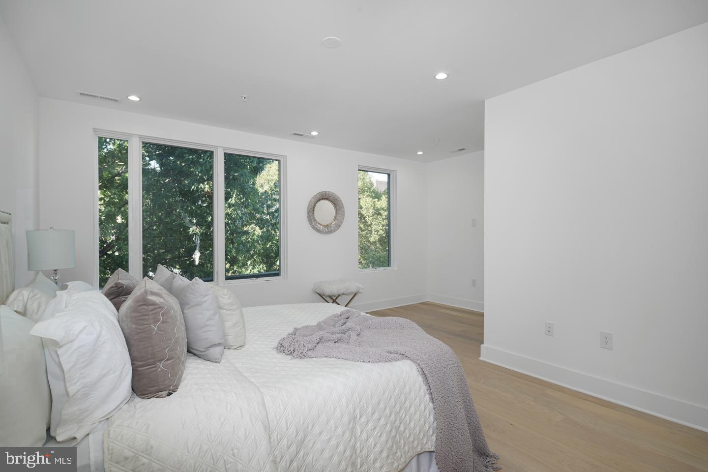 OLD CITY - Residential