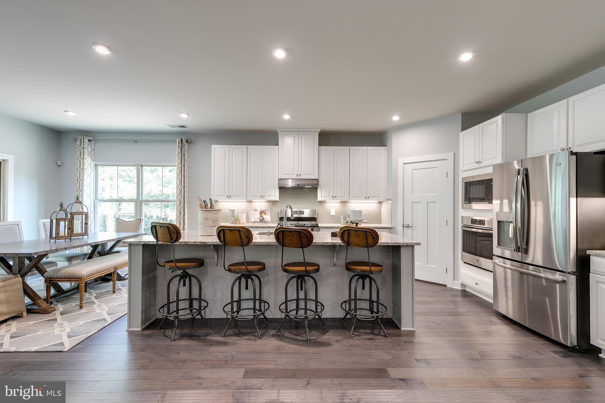 BROOKFIELD - Residential