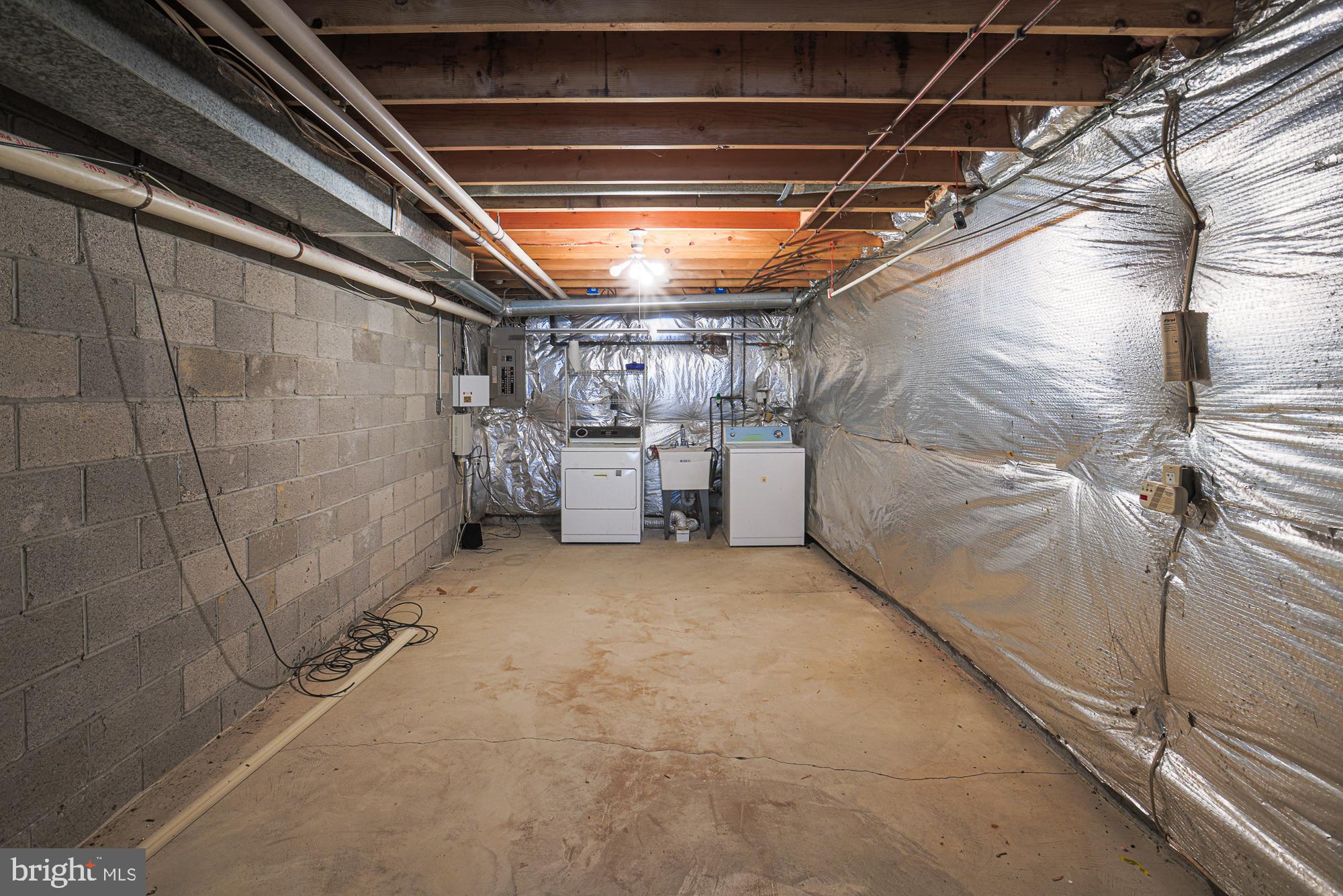 FERGUSON MEADOWS - Residential