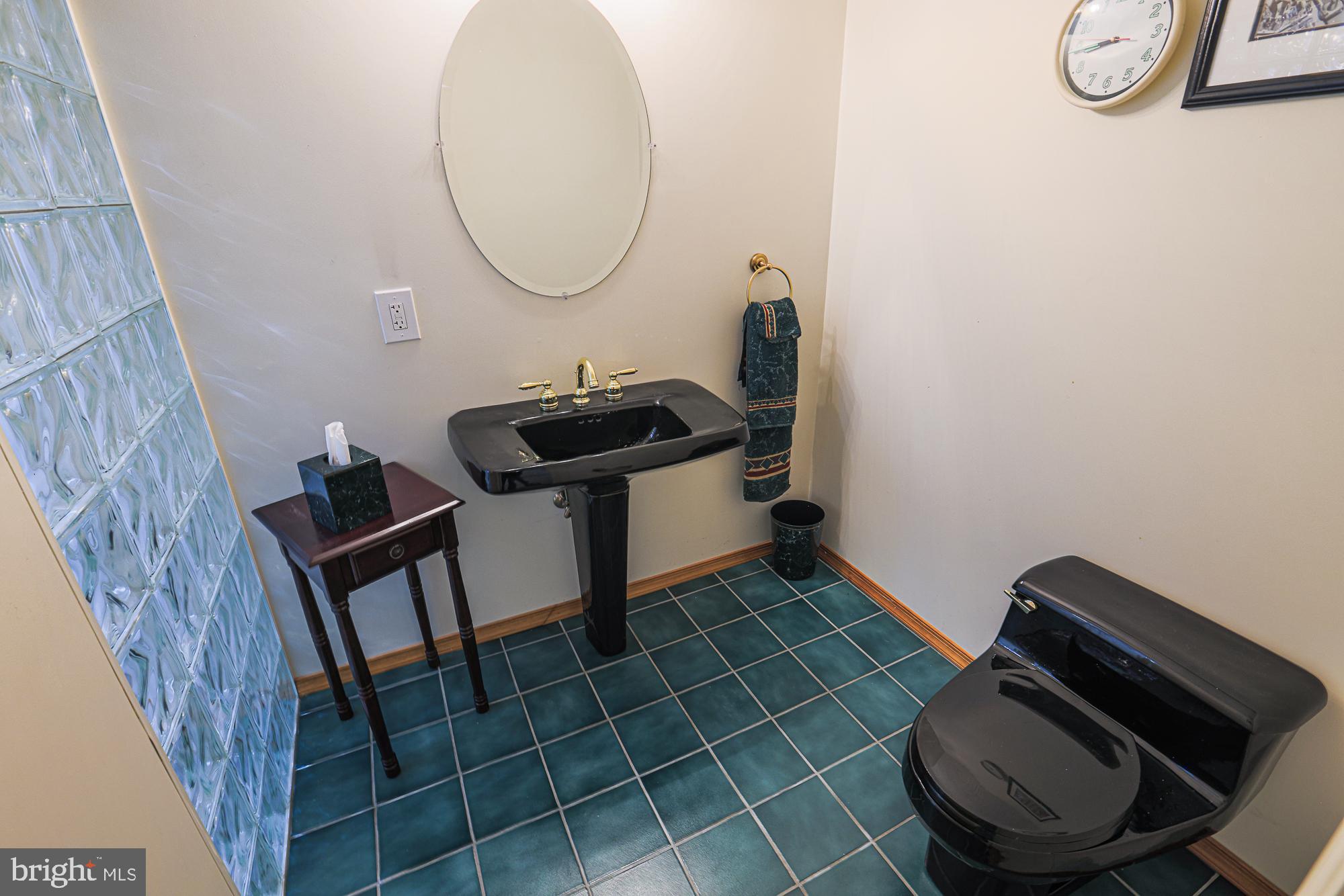 FERGUSON MEADOWS - Residential