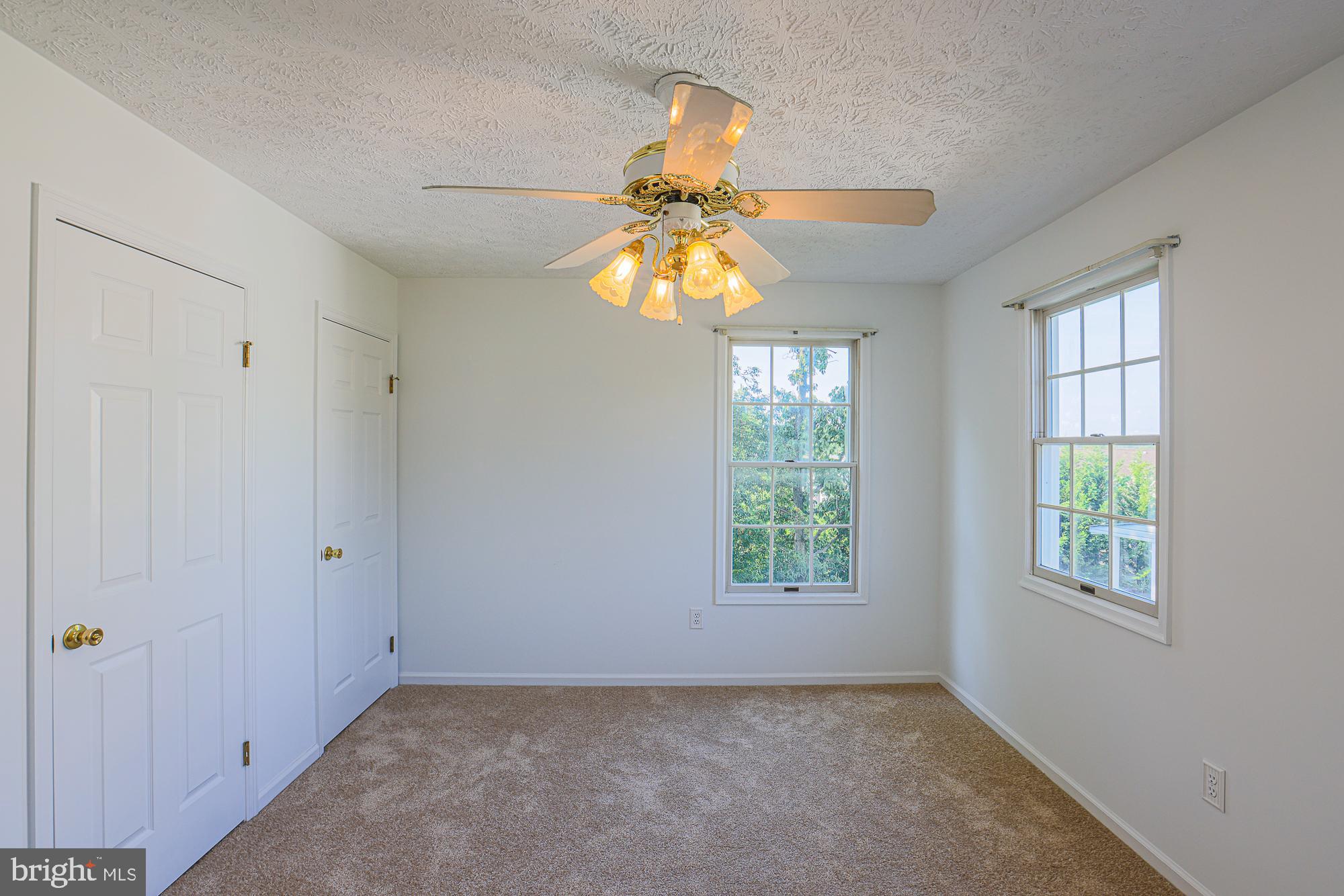 FERGUSON MEADOWS - Residential