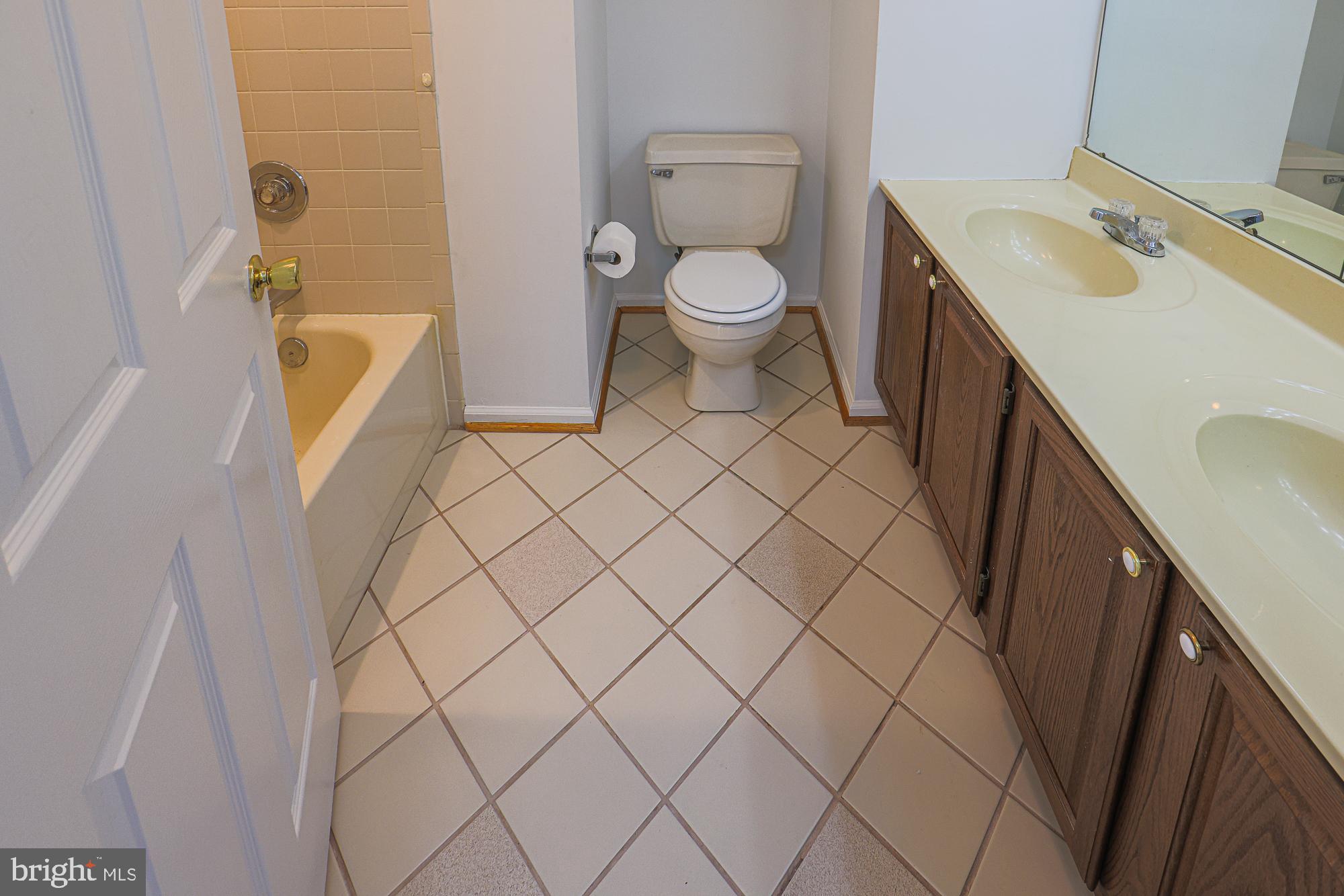 FERGUSON MEADOWS - Residential