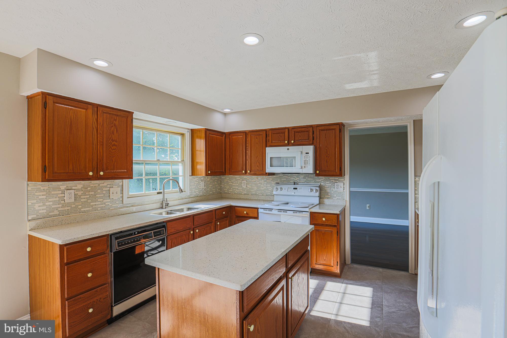 FERGUSON MEADOWS - Residential