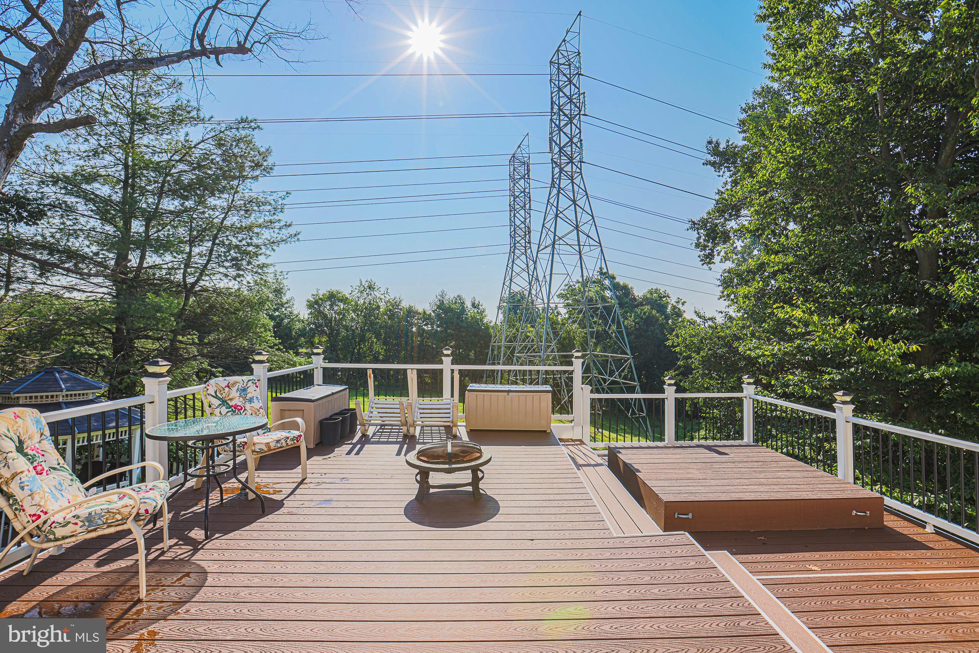 FERGUSON MEADOWS - Residential