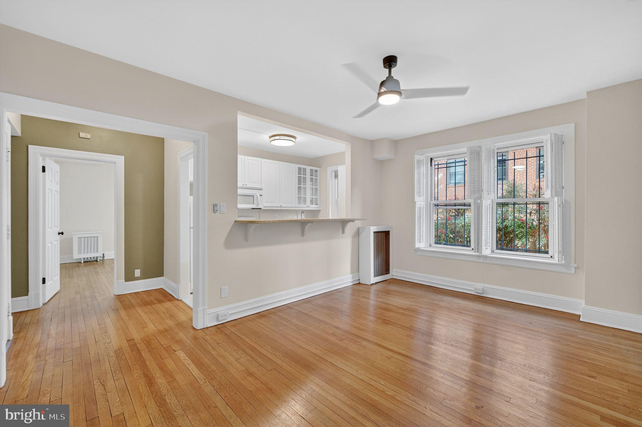 1954 COLUMBIA ROAD NW 110