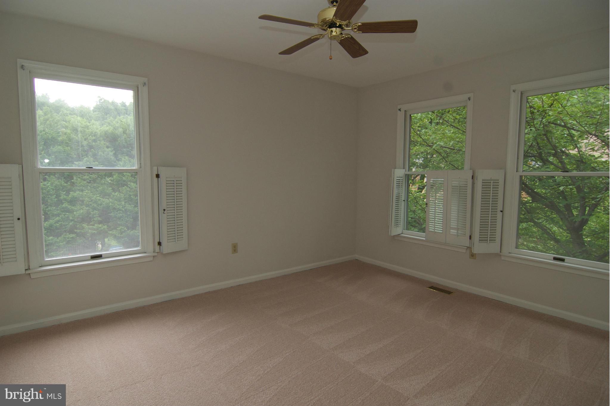 STONEYBROOK - Residential Lease