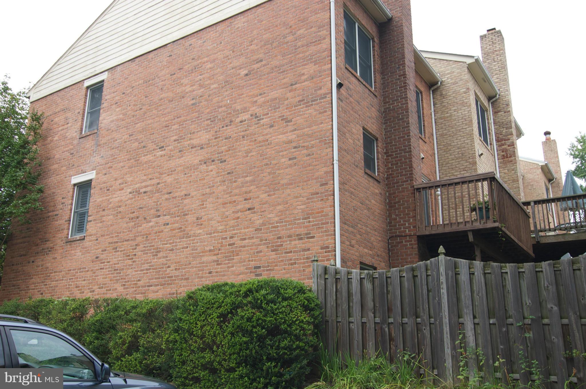 STONEYBROOK - Residential Lease