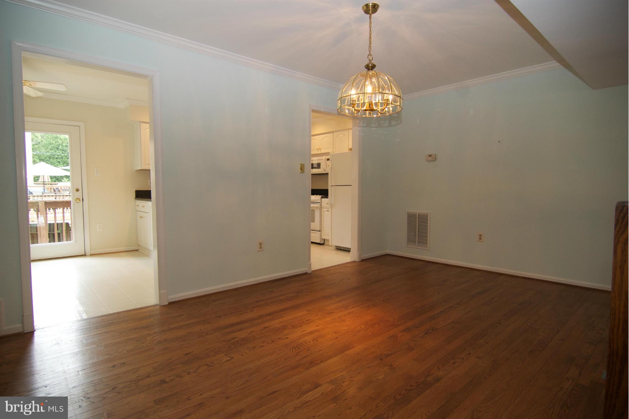 STONEYBROOK - Residential Lease