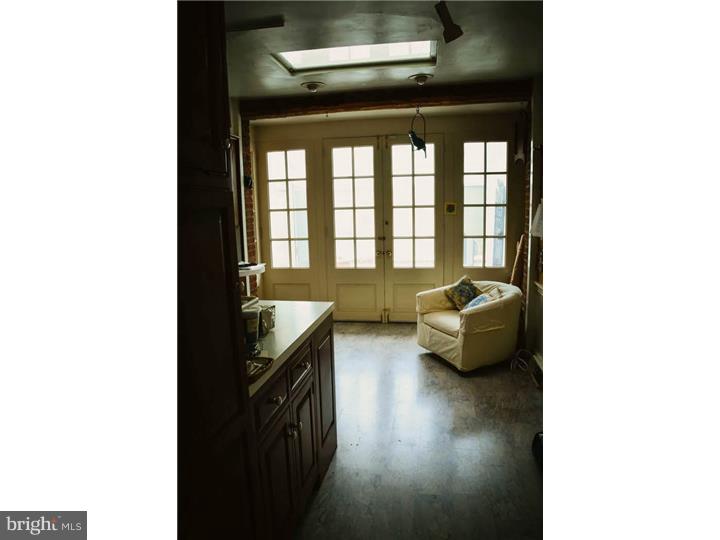 SOCIETY HILL - Residential