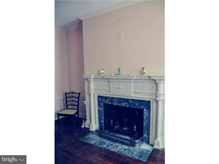 SOCIETY HILL - Residential