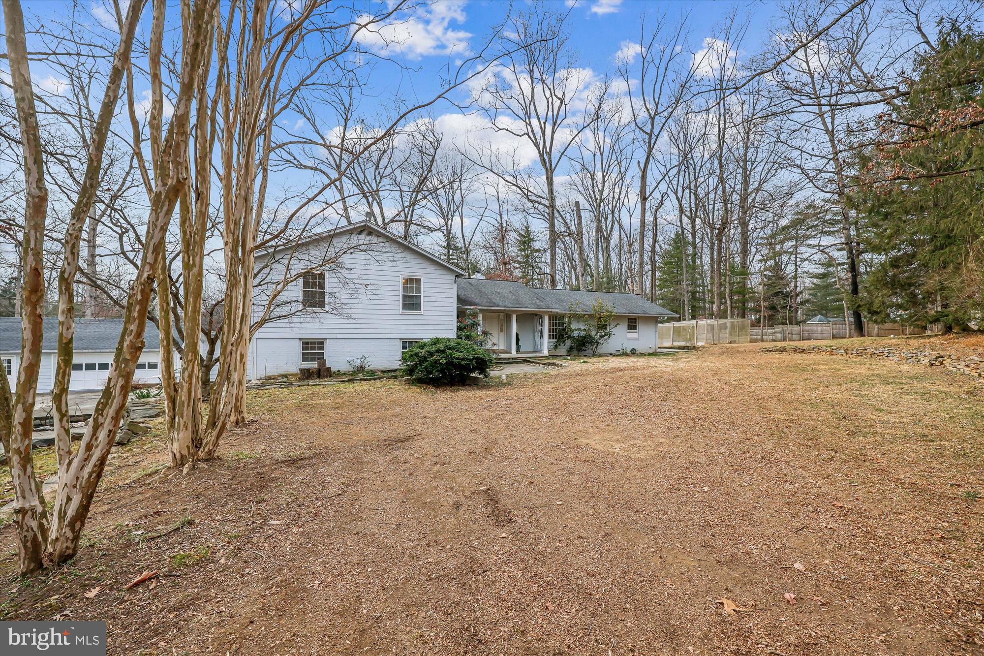 DARNESTOWN OUTSIDE - Residential