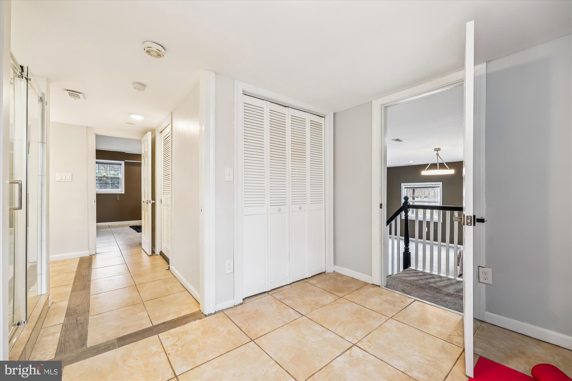 DARNESTOWN OUTSIDE - Residential