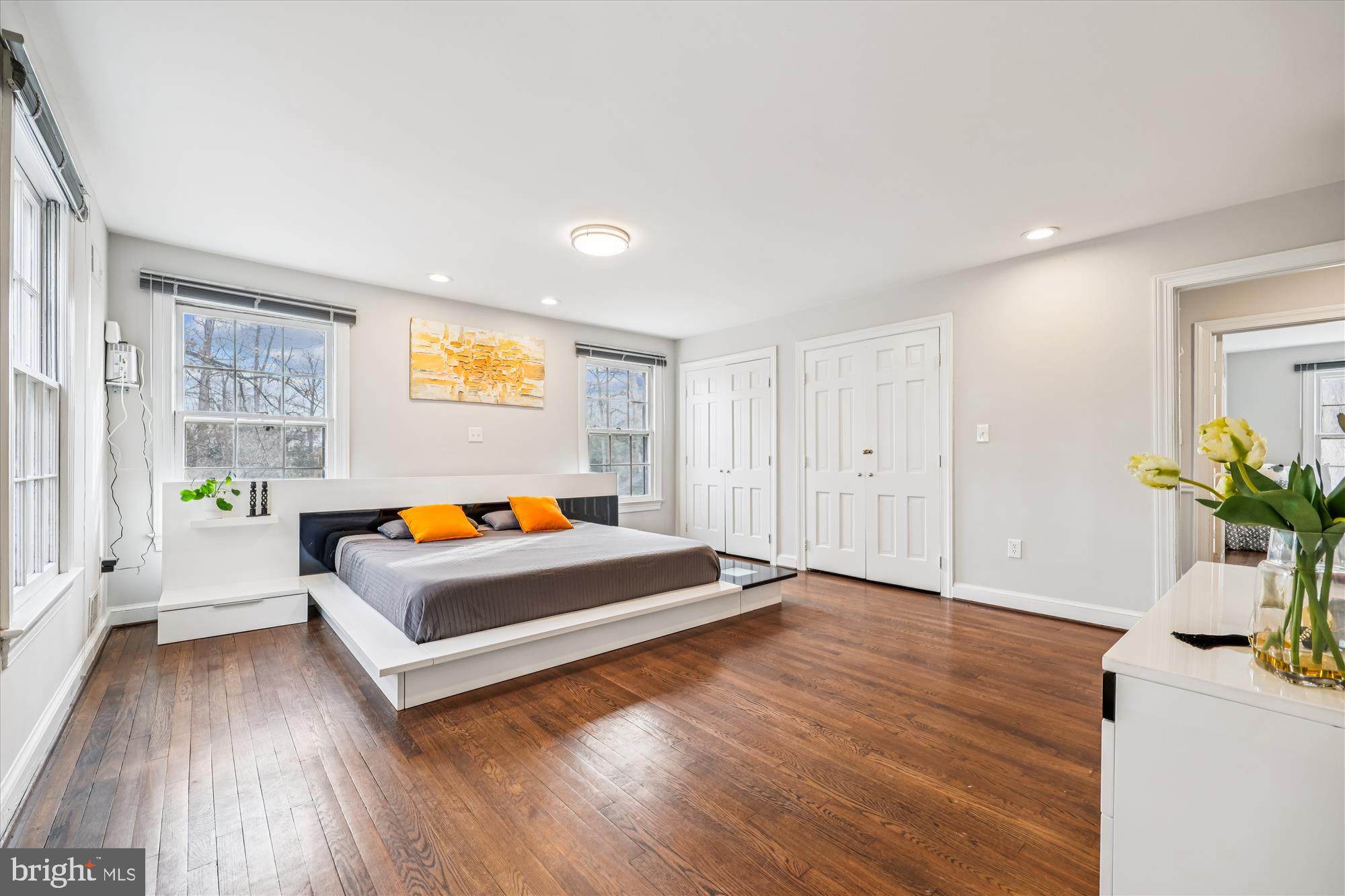 DARNESTOWN OUTSIDE - Residential