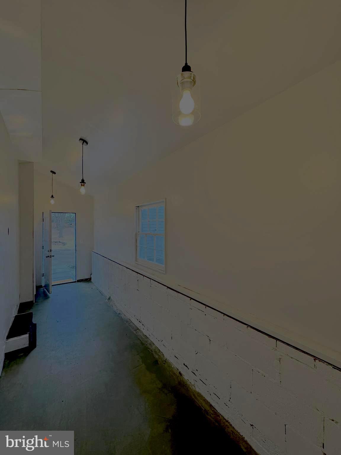 DARNESTOWN OUTSIDE - Residential