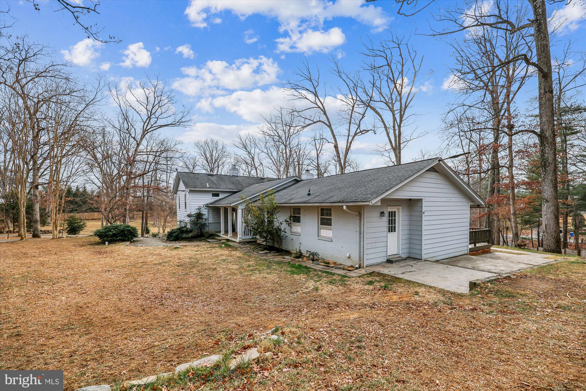 DARNESTOWN OUTSIDE - Residential