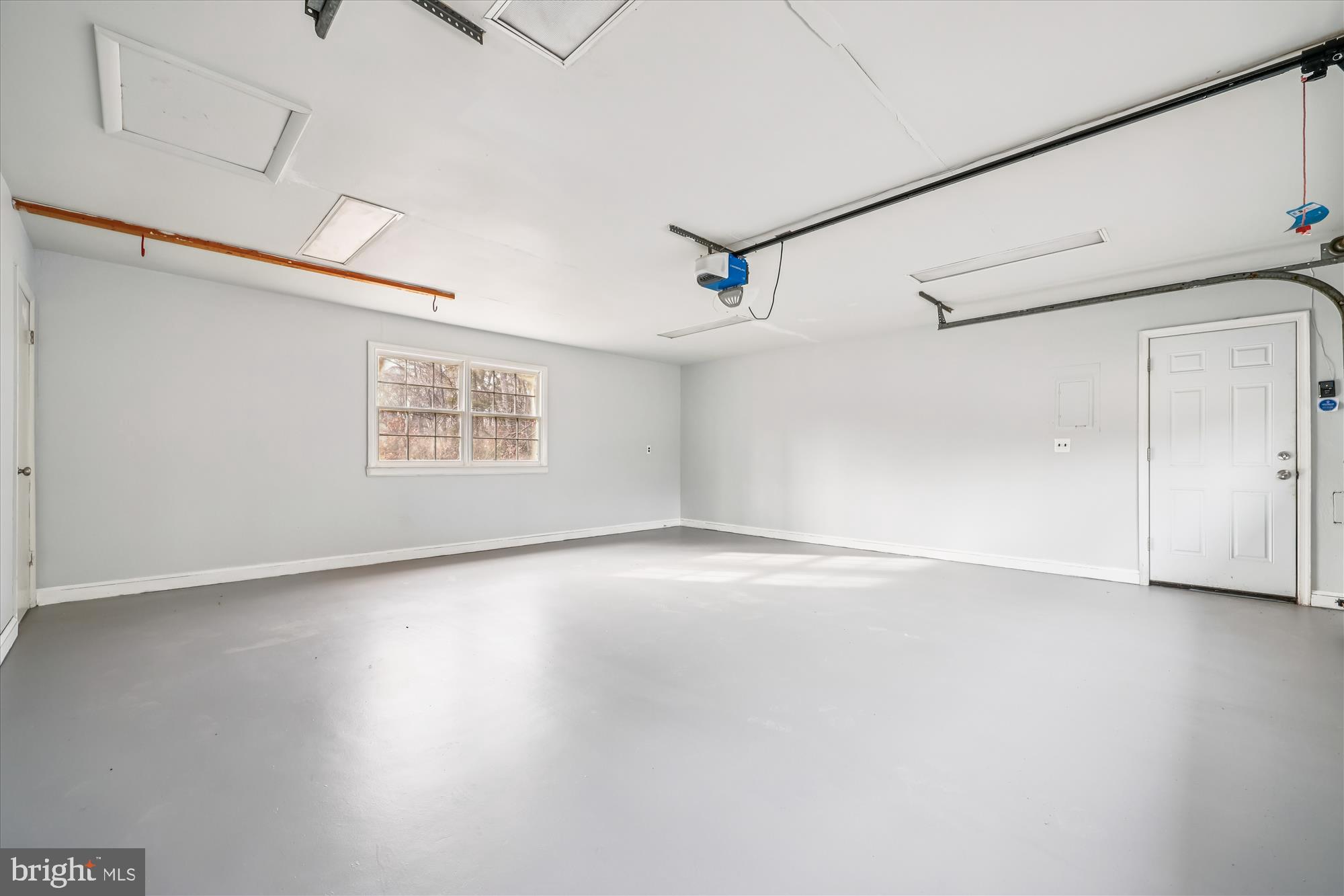 DARNESTOWN OUTSIDE - Residential