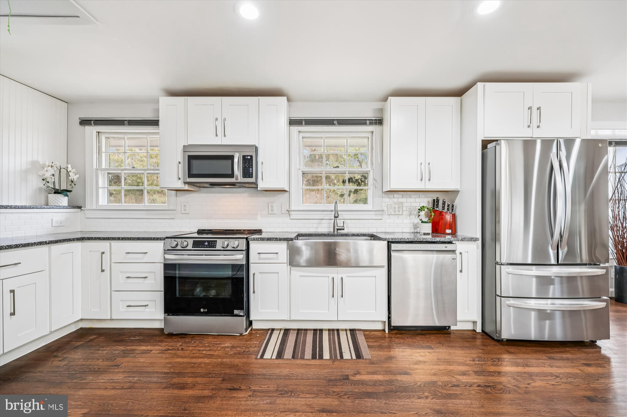 DARNESTOWN OUTSIDE - Residential