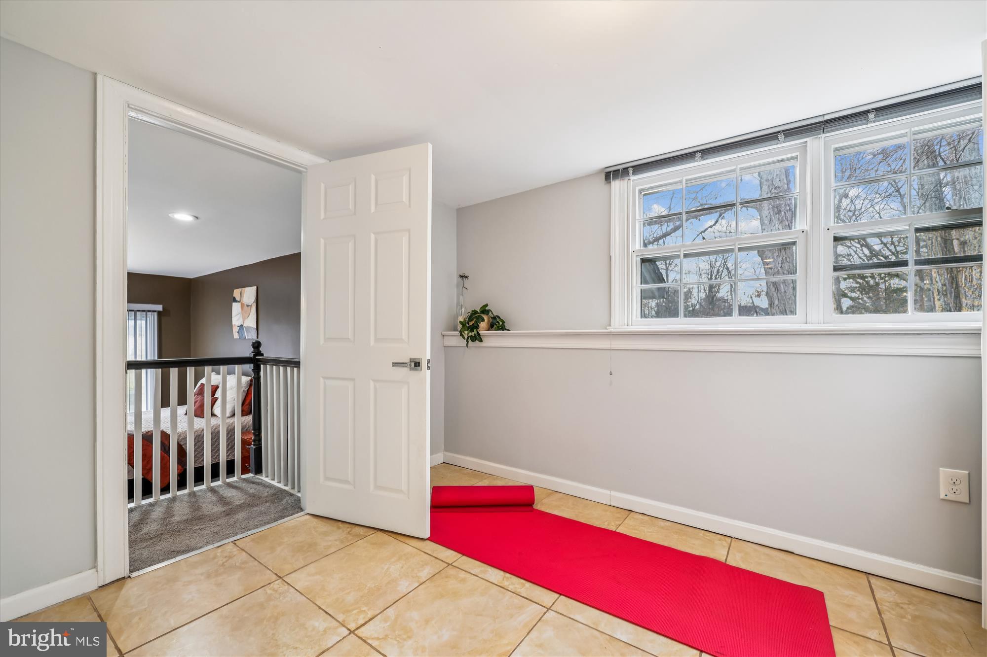 DARNESTOWN OUTSIDE - Residential