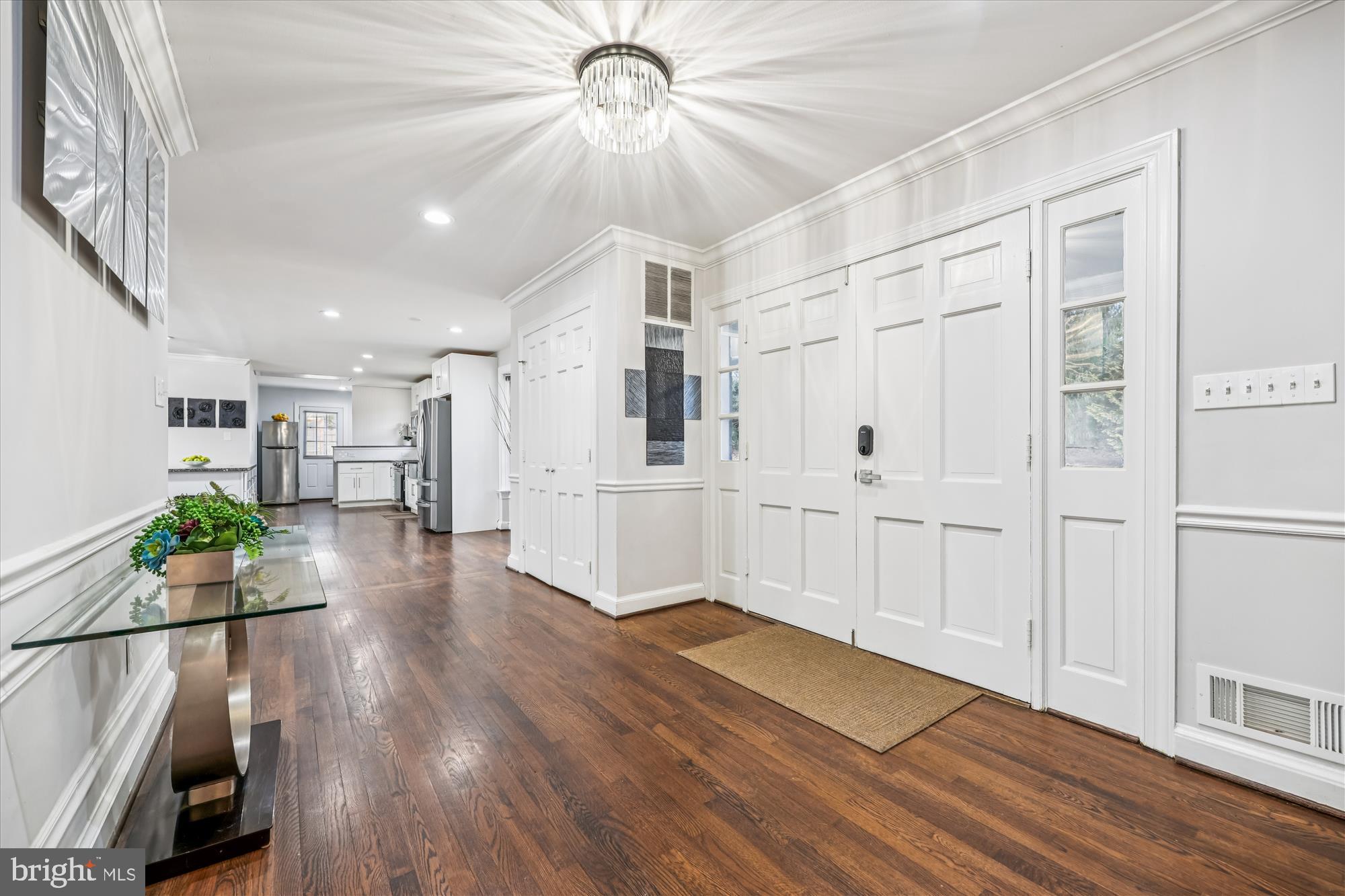 DARNESTOWN OUTSIDE - Residential