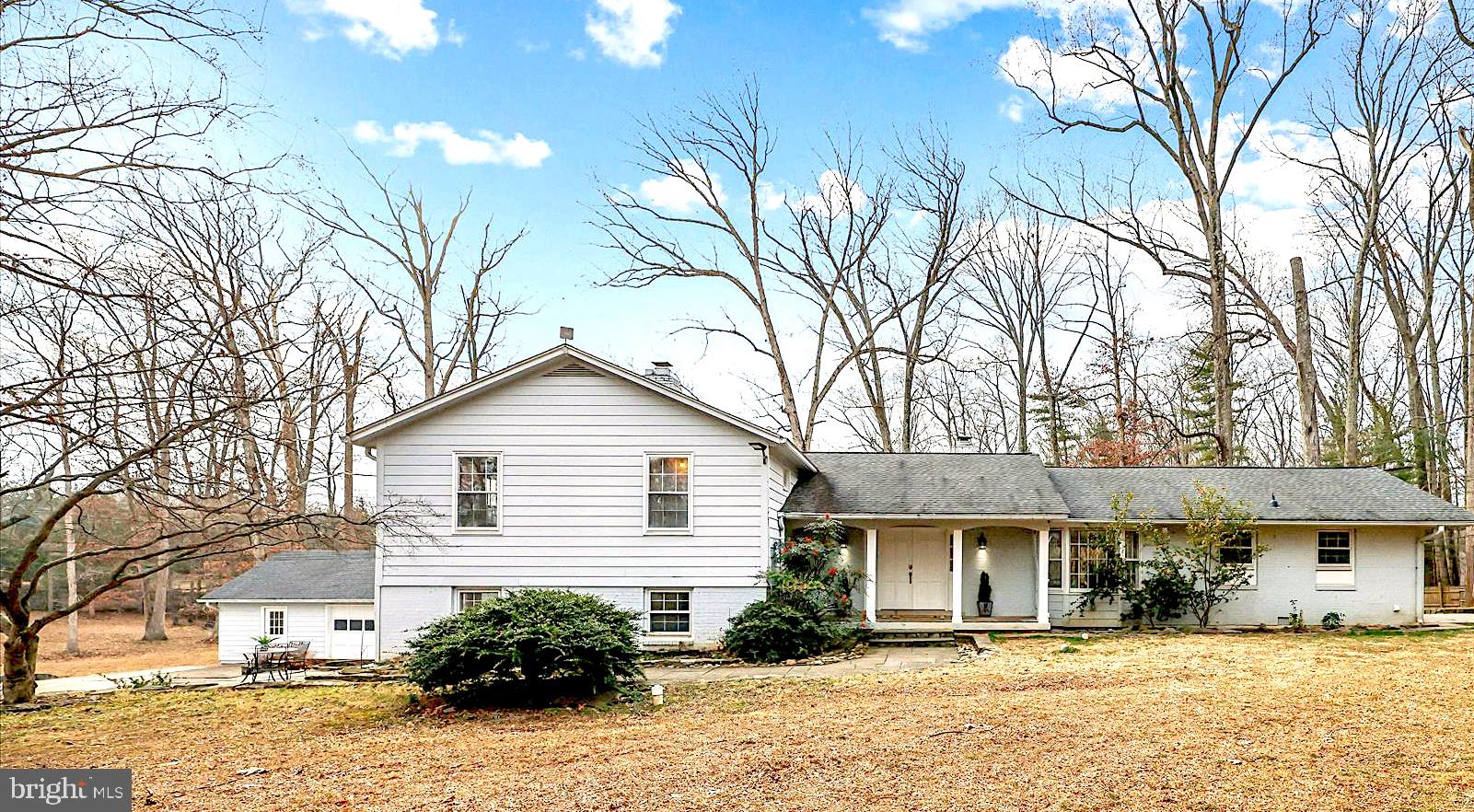 DARNESTOWN OUTSIDE - Residential