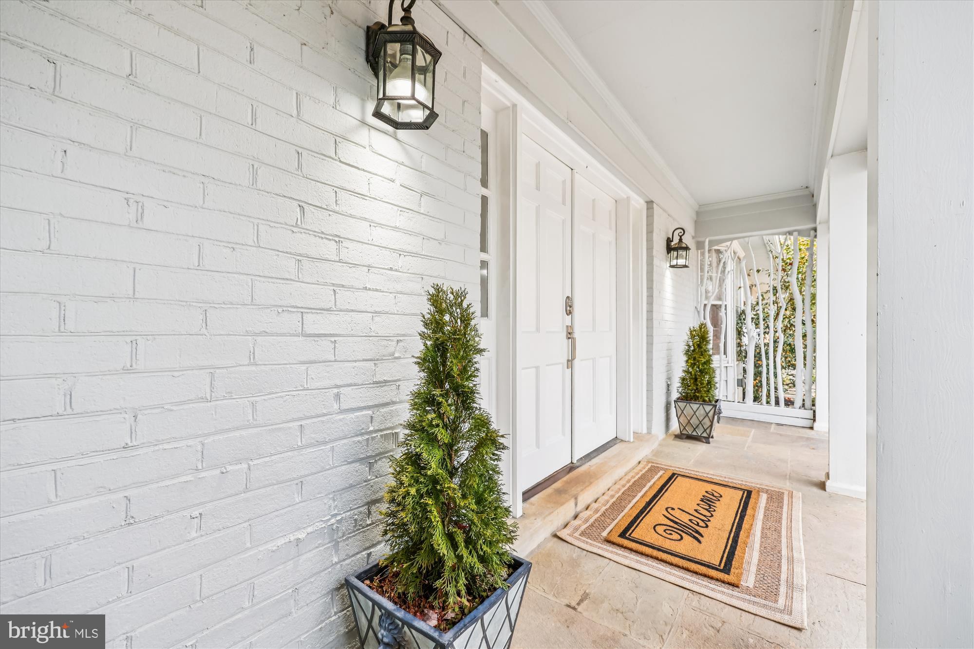 DARNESTOWN OUTSIDE - Residential