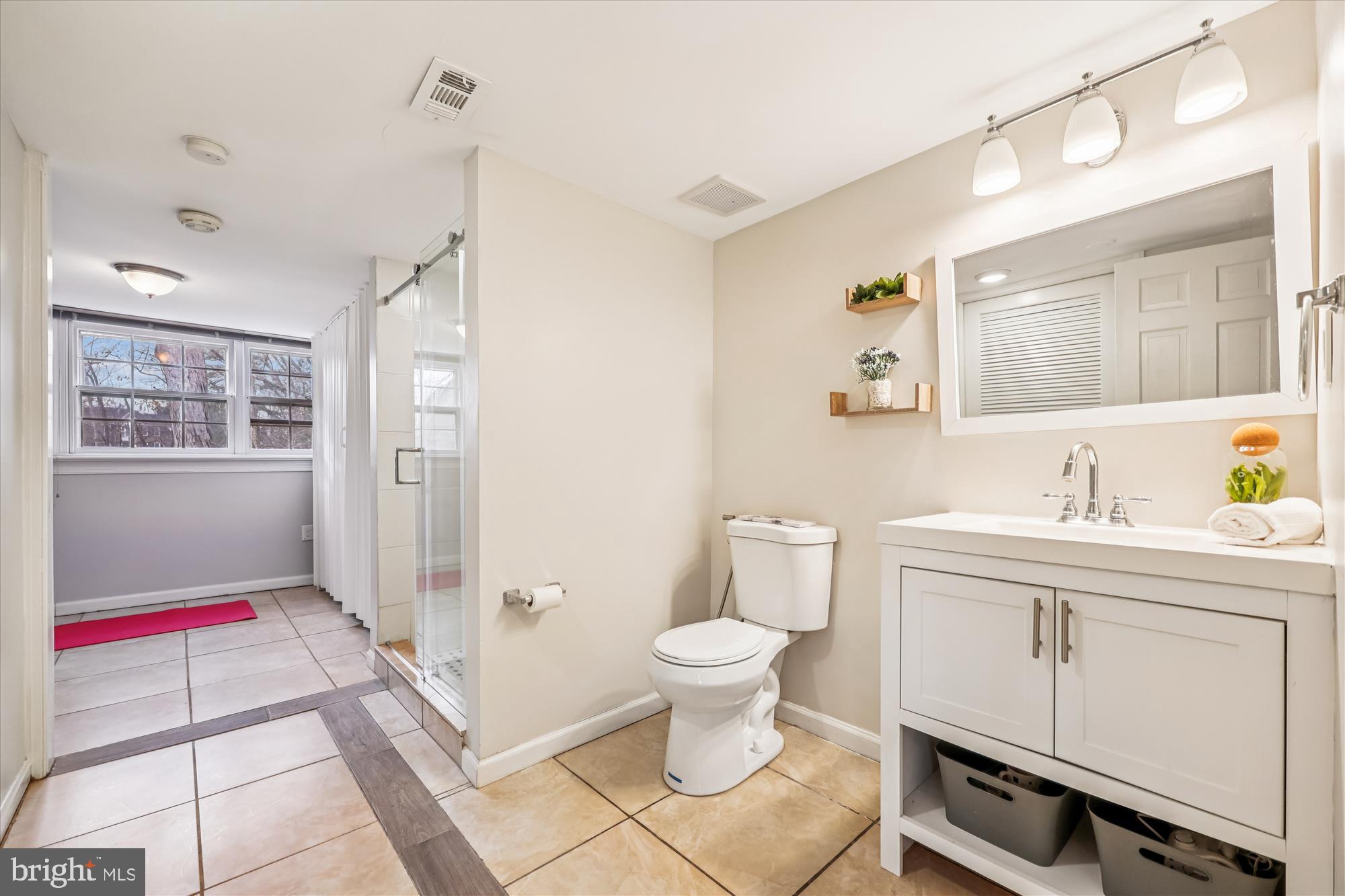 DARNESTOWN OUTSIDE - Residential