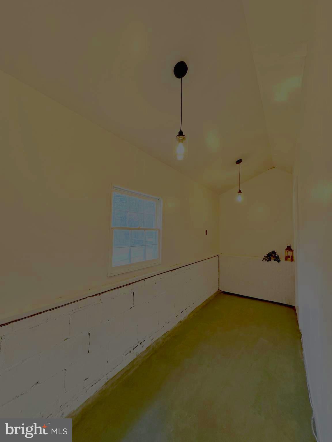 DARNESTOWN OUTSIDE - Residential