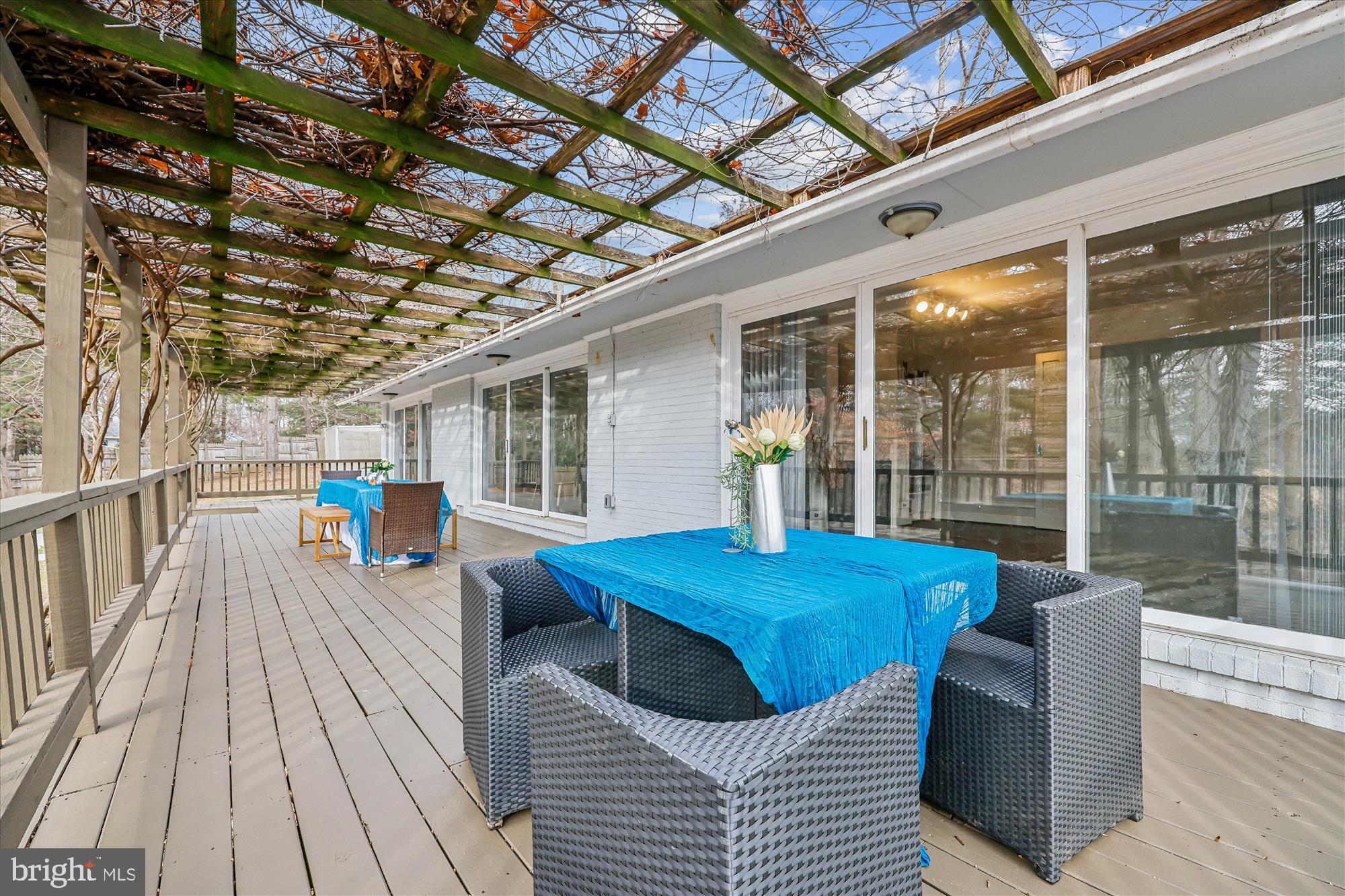 DARNESTOWN OUTSIDE - Residential