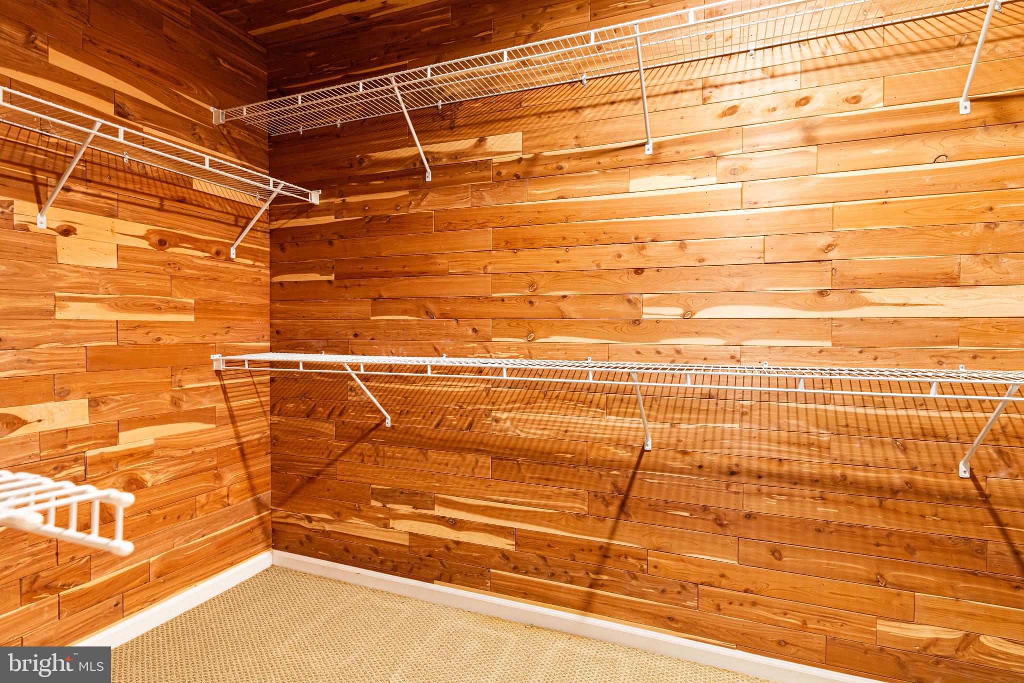 BUCKINGHAM FOREST - Residential