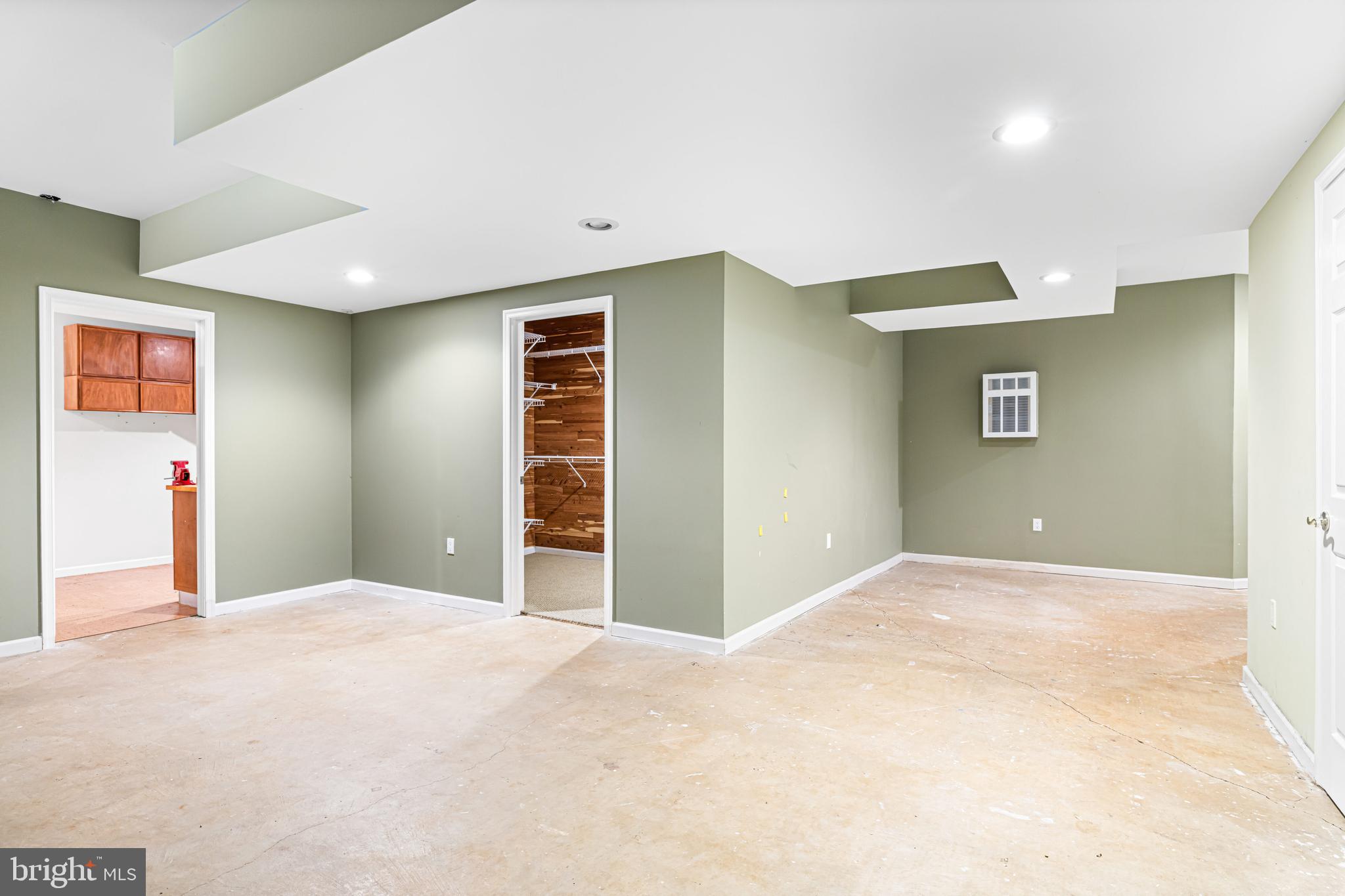 BUCKINGHAM FOREST - Residential