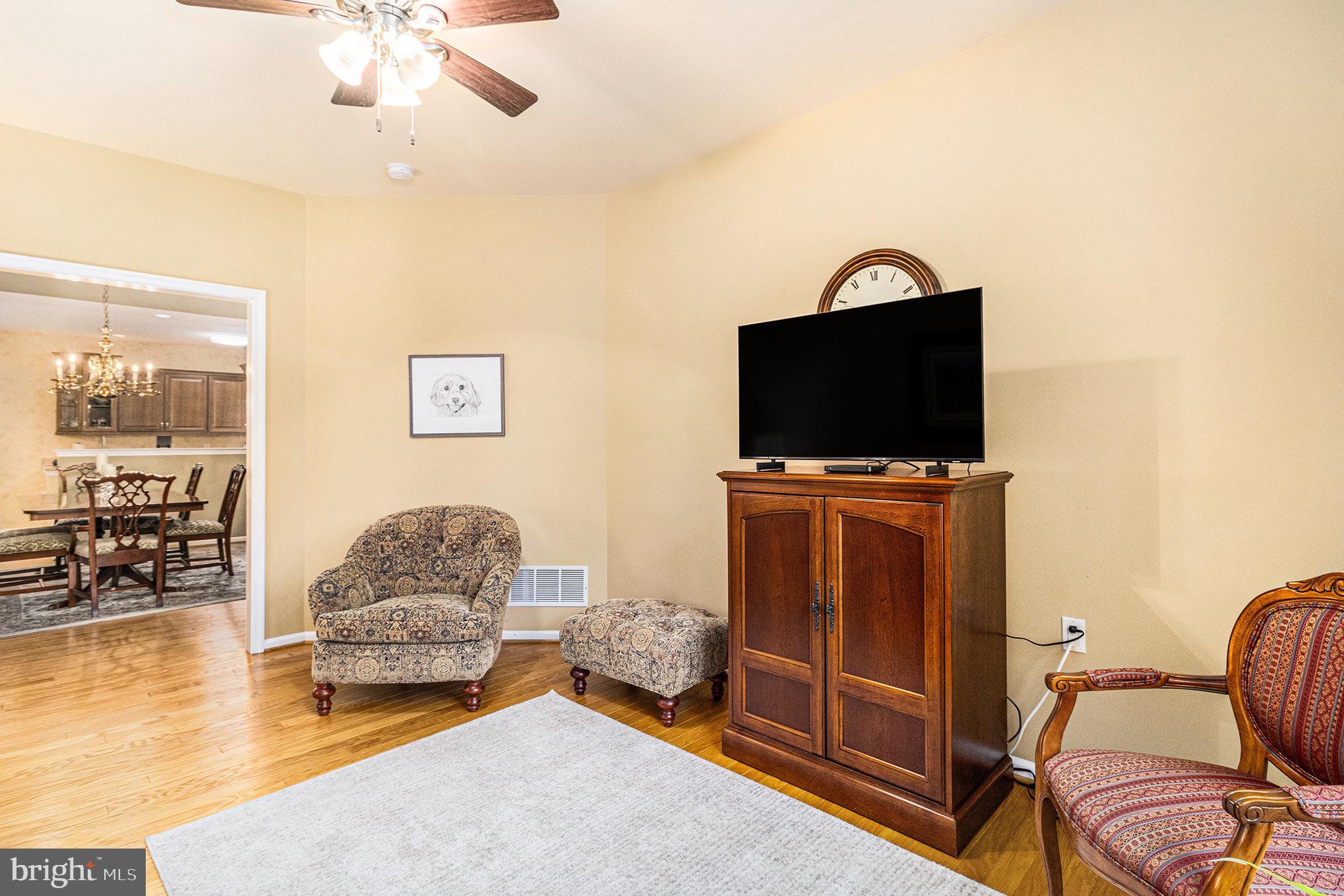 LEGACY OAKS - Residential