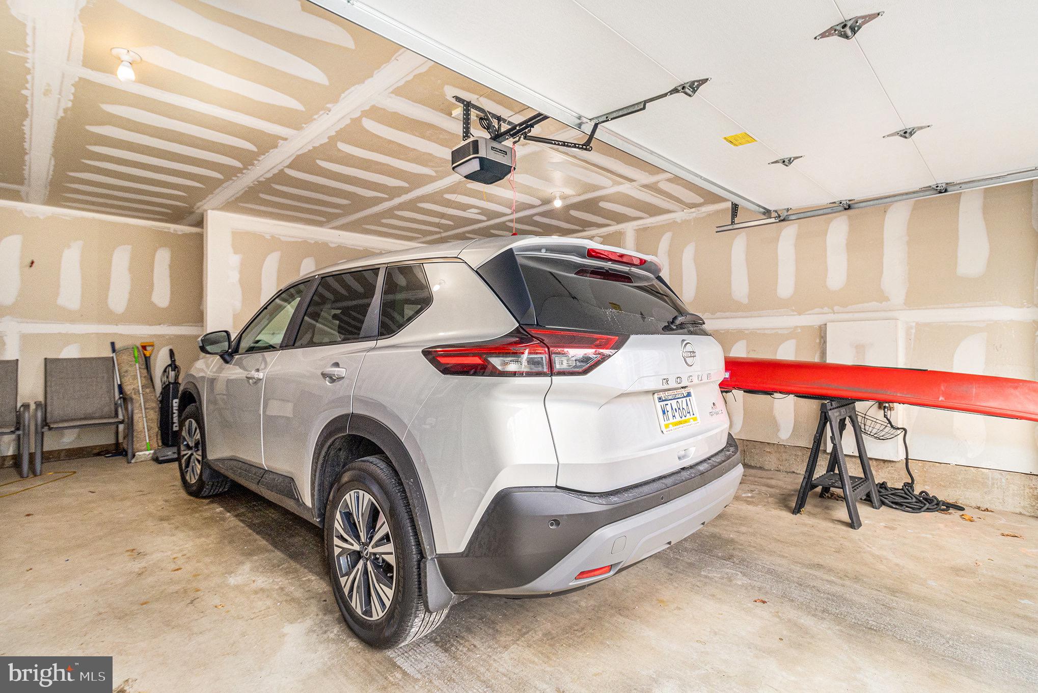 LEGACY OAKS - Residential