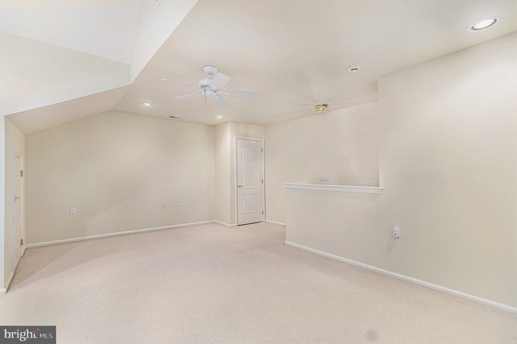 LEGACY OAKS - Residential