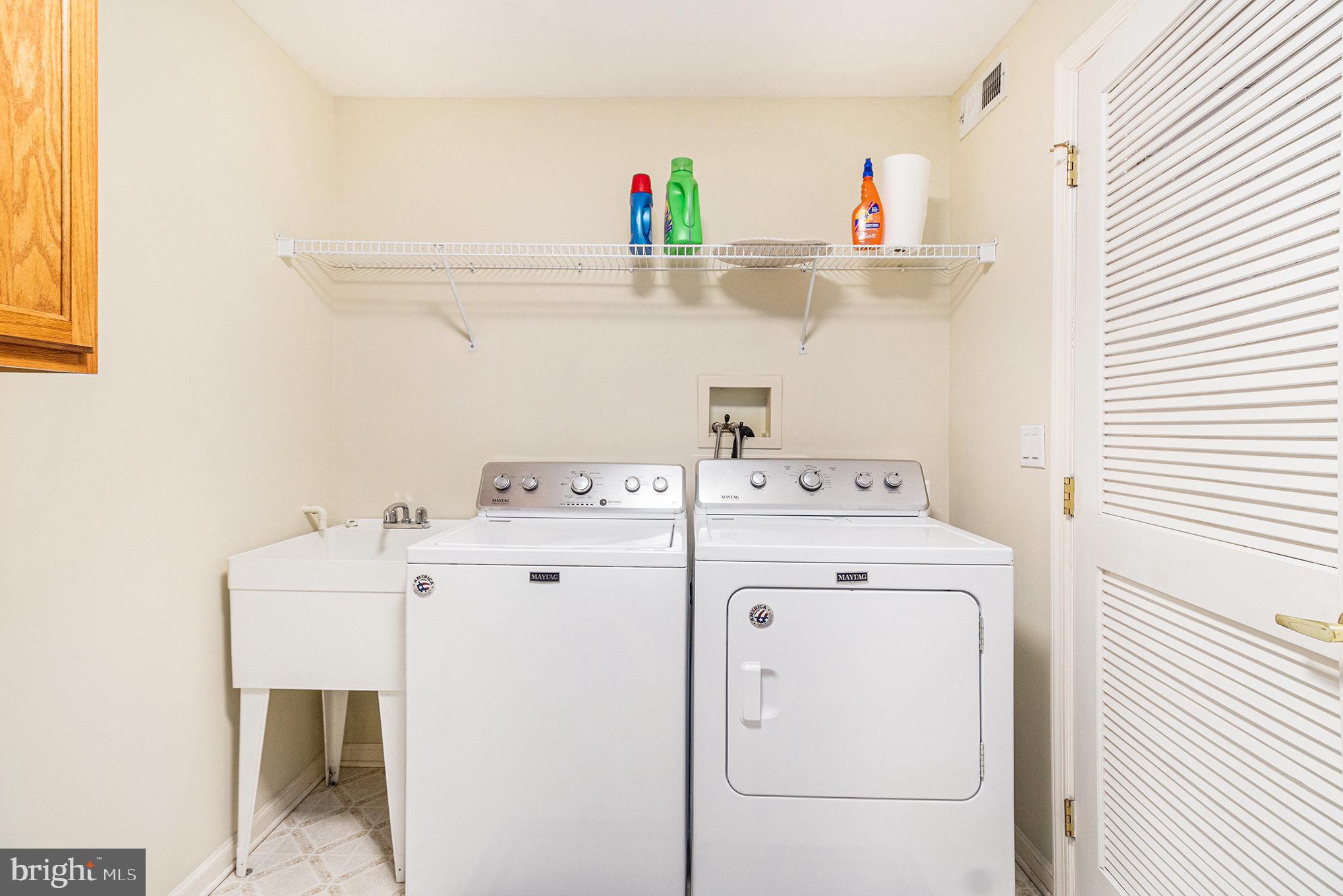 LEGACY OAKS - Residential