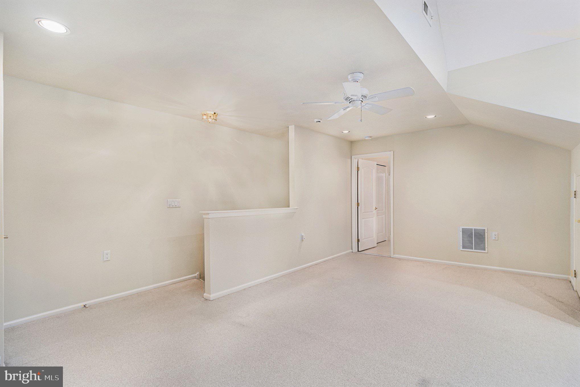 LEGACY OAKS - Residential