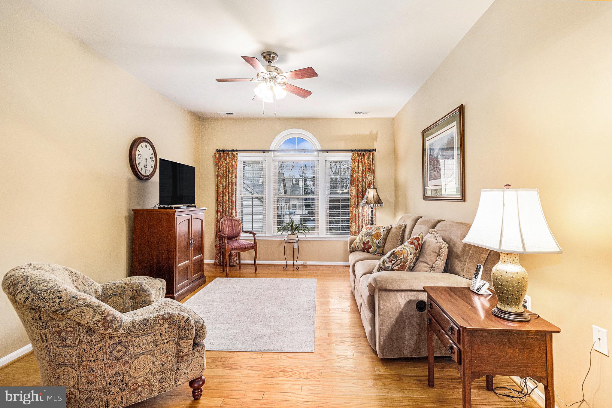 LEGACY OAKS - Residential