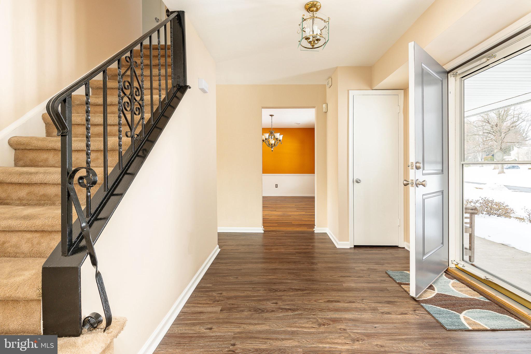 FORT WASHINGTON - Residential