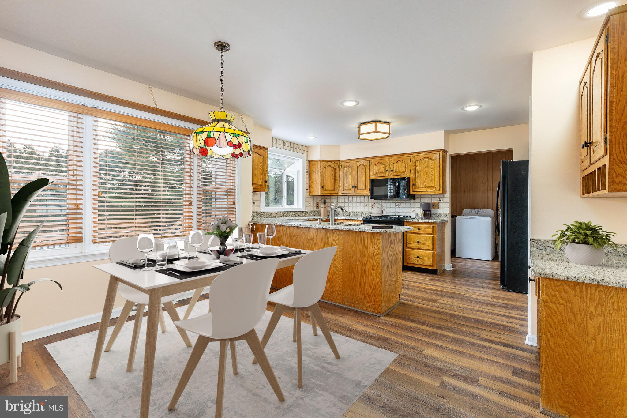 FORT WASHINGTON - Residential