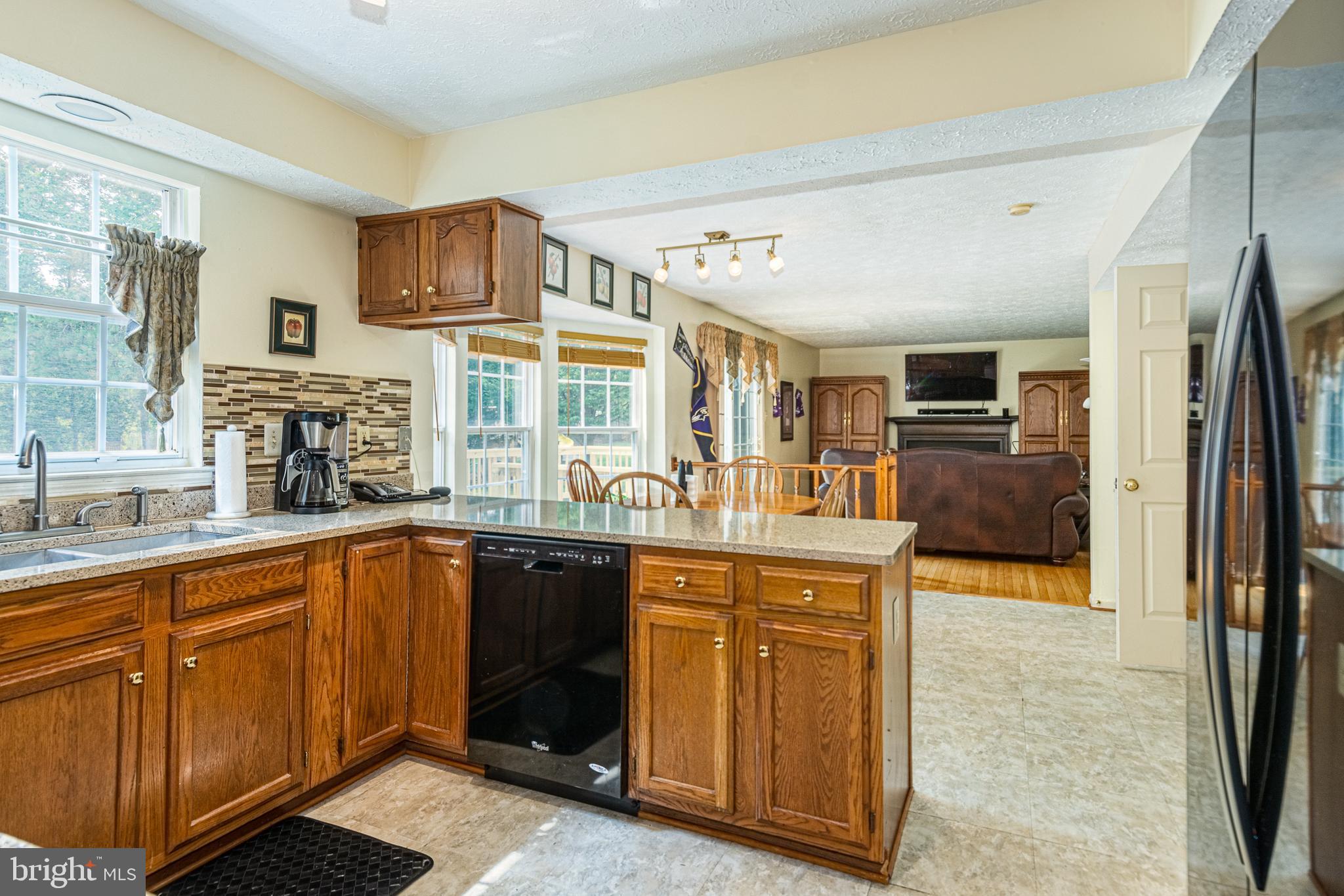 PARKVIEW TRAIL - Residential