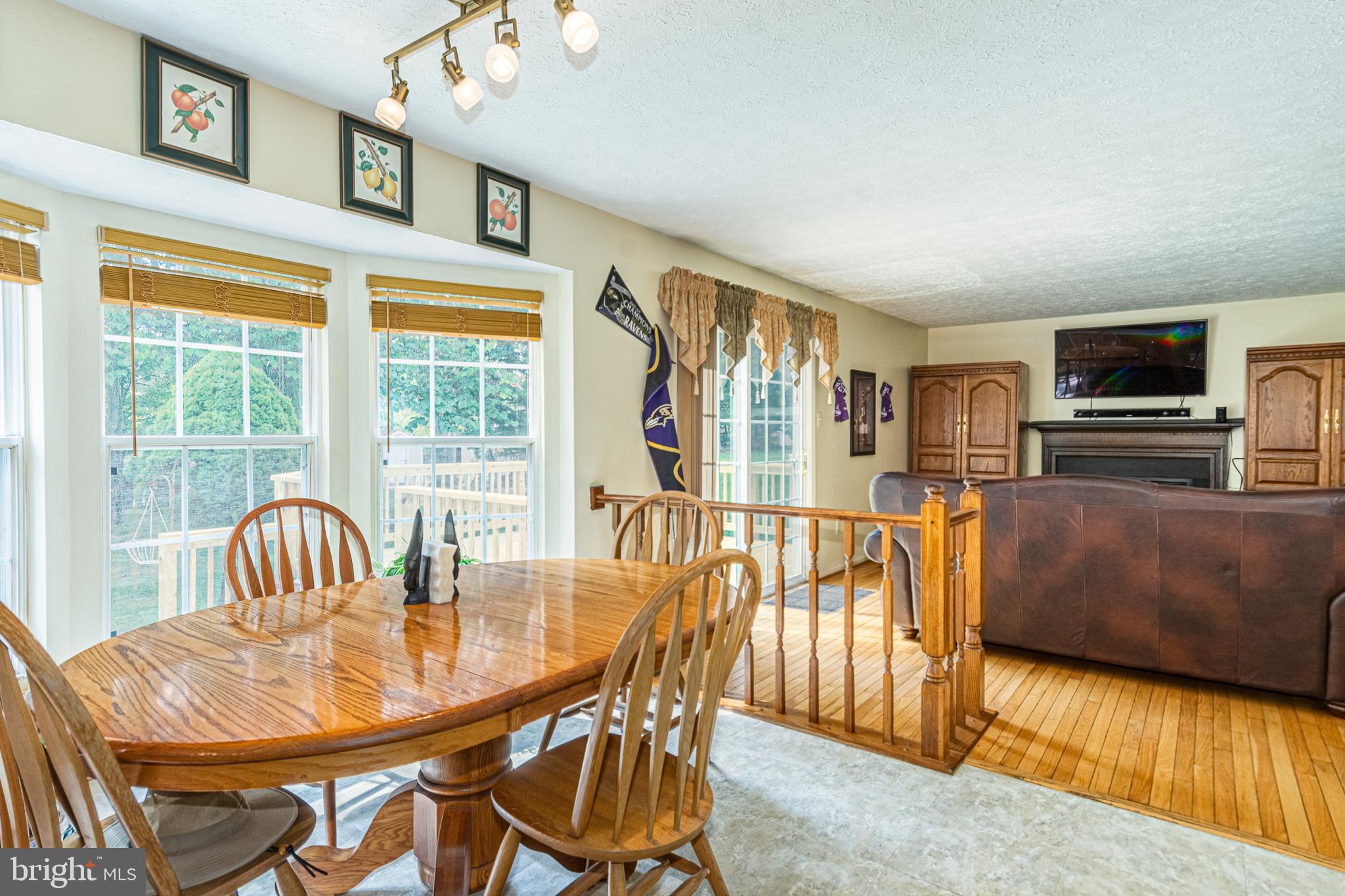 PARKVIEW TRAIL - Residential