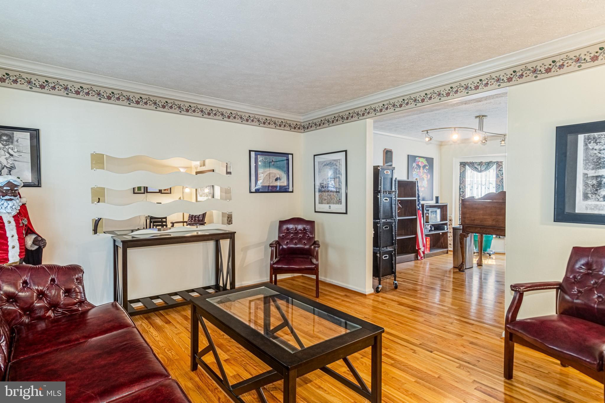 PARKVIEW TRAIL - Residential