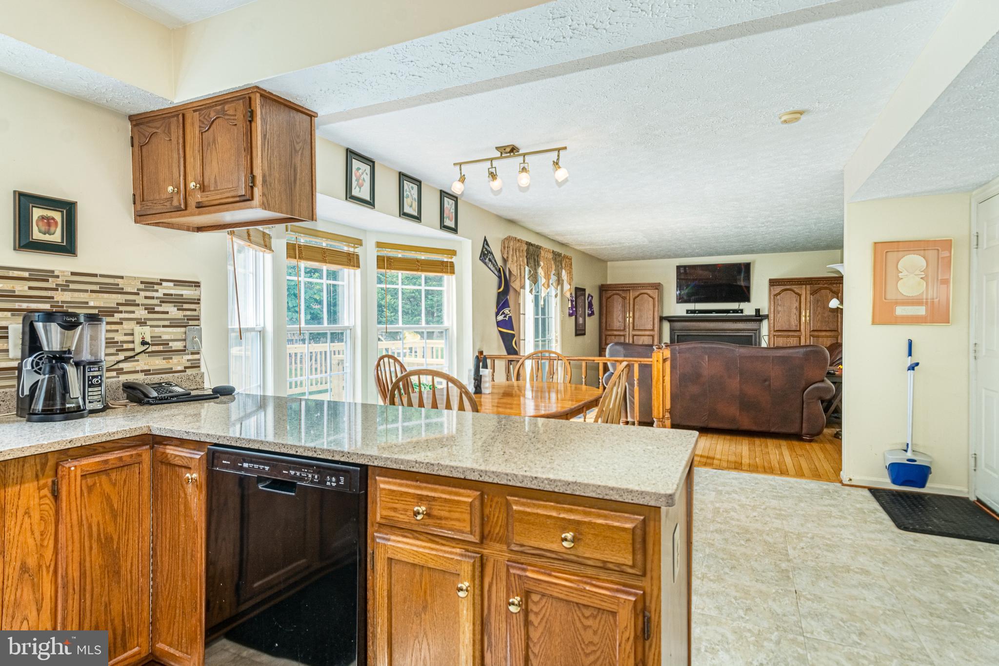 PARKVIEW TRAIL - Residential