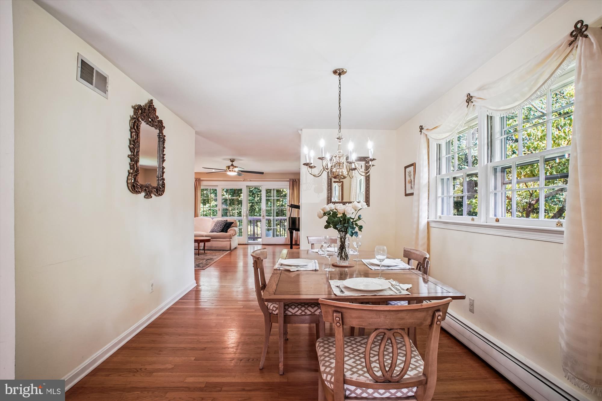 ARLINGWOOD - Residential