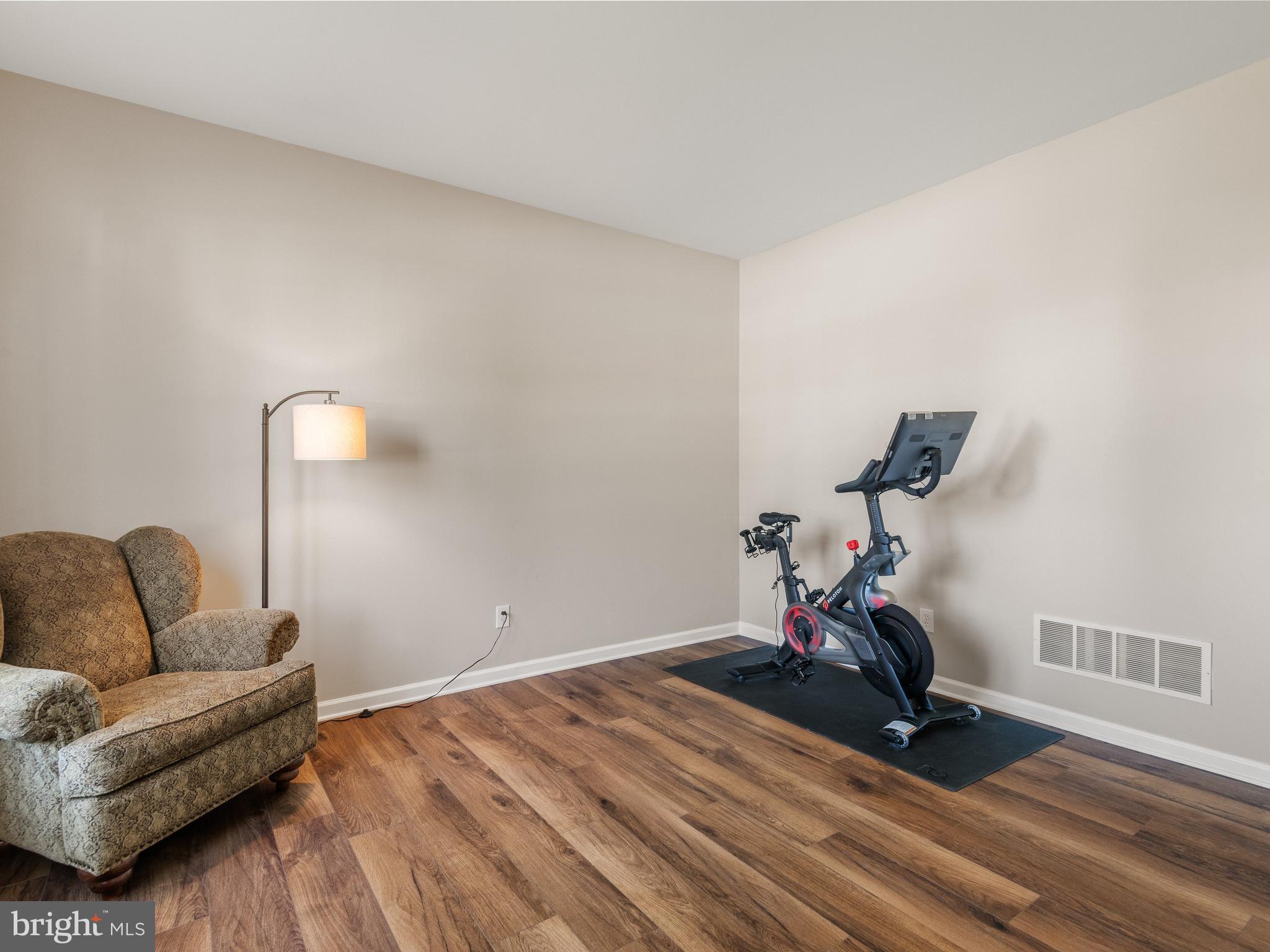 MOOREHALL AT VALLE - Residential