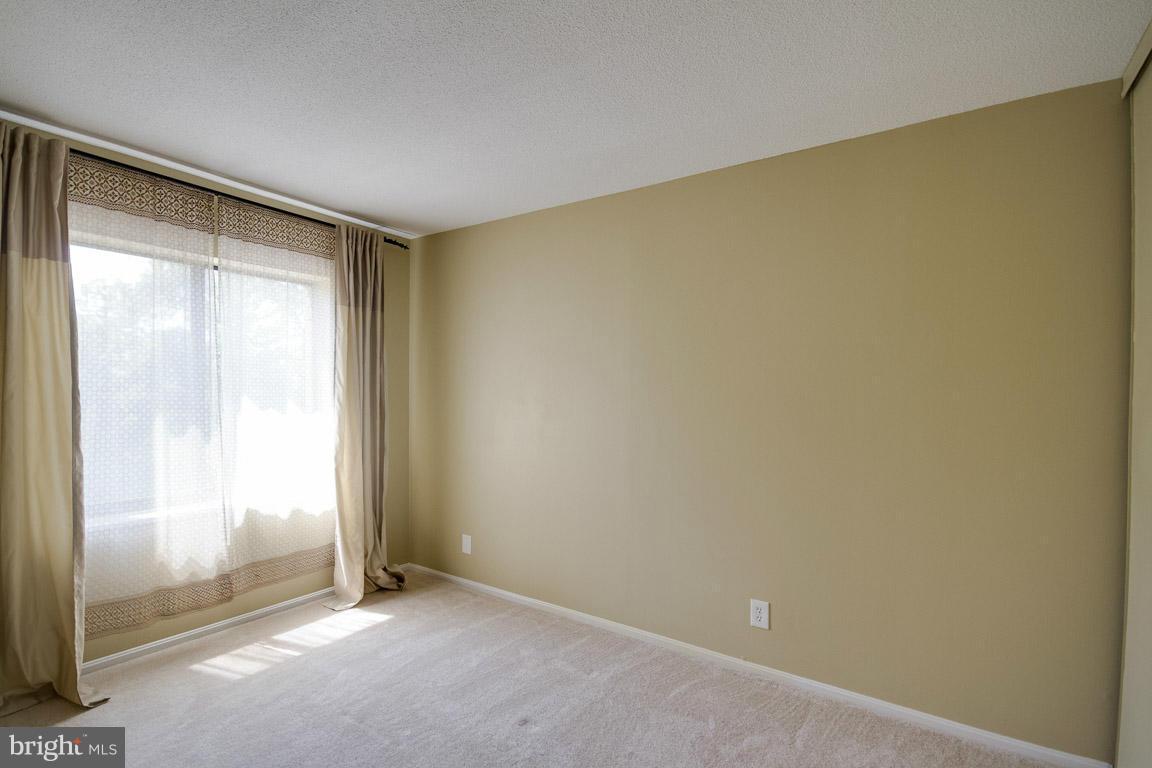 WATERGATE AT LANDMARK - Residential