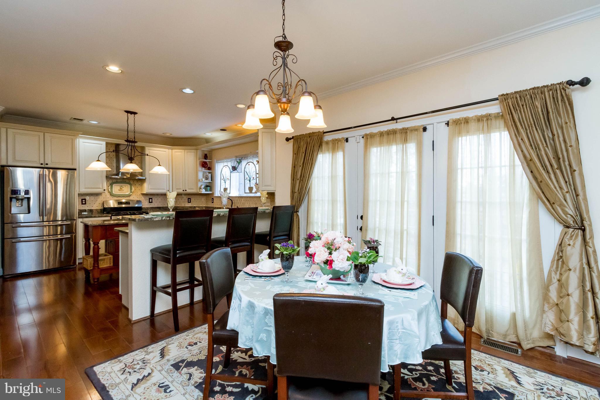 ASHBURN VILLAGE - Residential