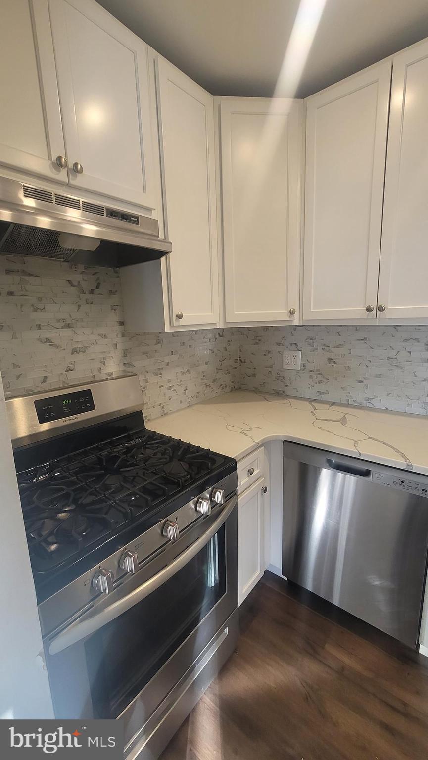 CHESTNUT HILL - Residential Lease