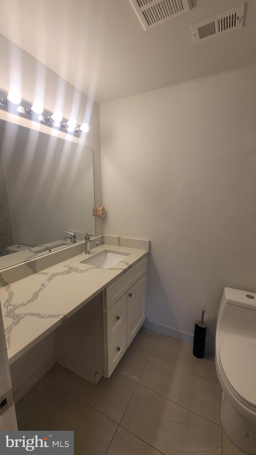 CHESTNUT HILL - Residential Lease